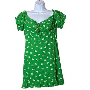 Urban Outfitters Green Magpie Floral Off-The-Shoulder Mini Dress Sweetheart Neck